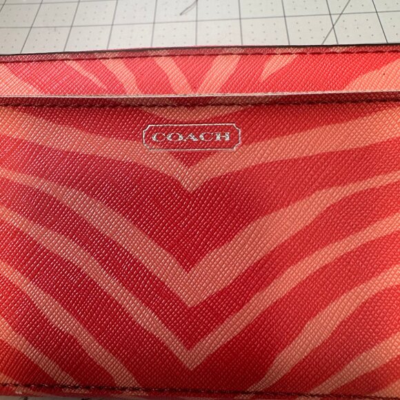 Coach Zebra Animal Print Wallet Coral Color Accordian Zip Around - Picture 2 of 8